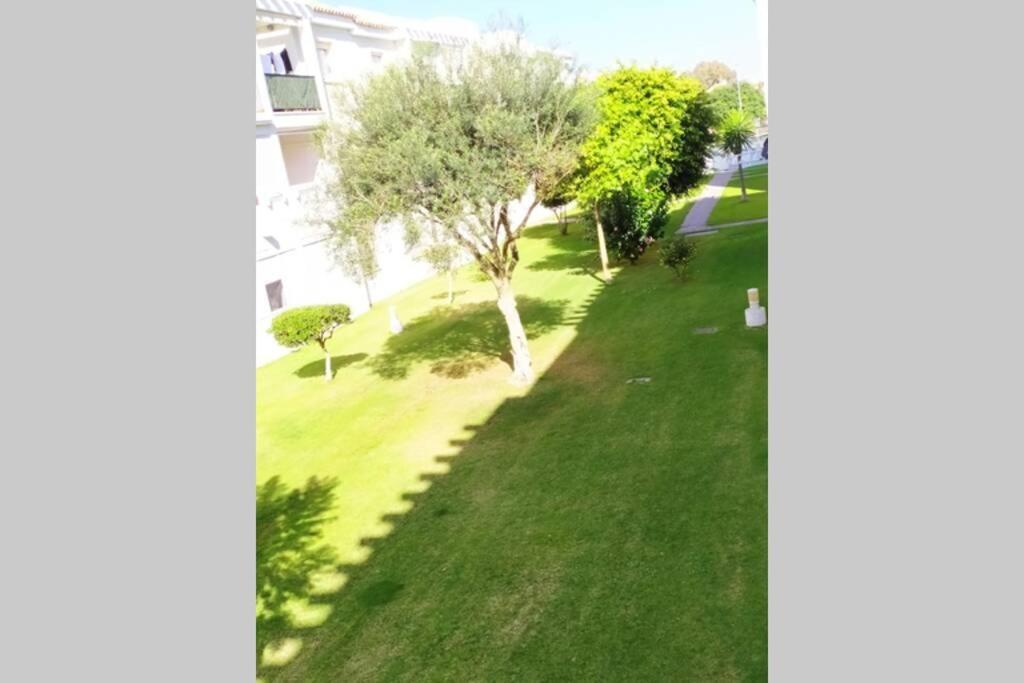 Appartement Acogedor Apartamento A 100 M. De Pinares Y Playa à Rota Extérieur photo